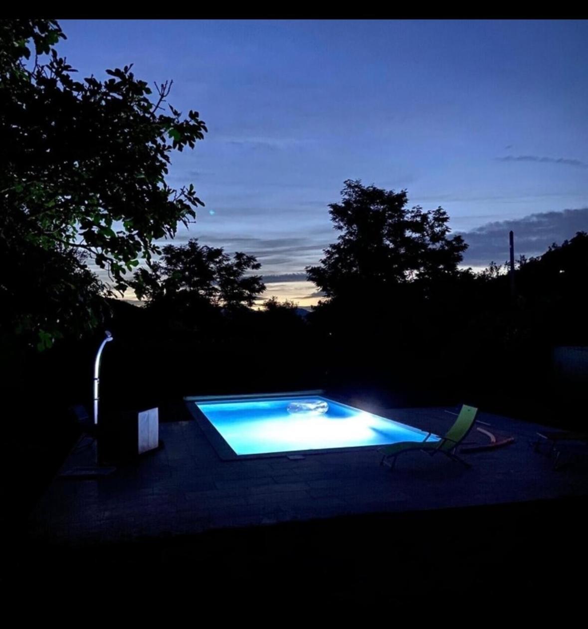 Modernisiertes Ferienhaus Mit Pool Villa Sampzon Екстериор снимка